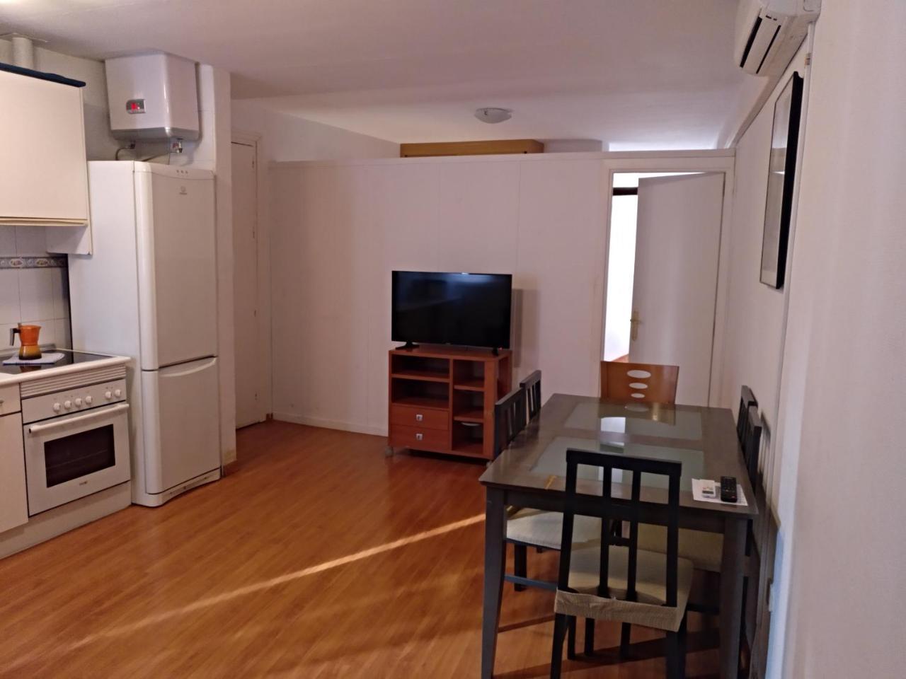 Santa Ana Apartamento Madrid Oda fotoğraf